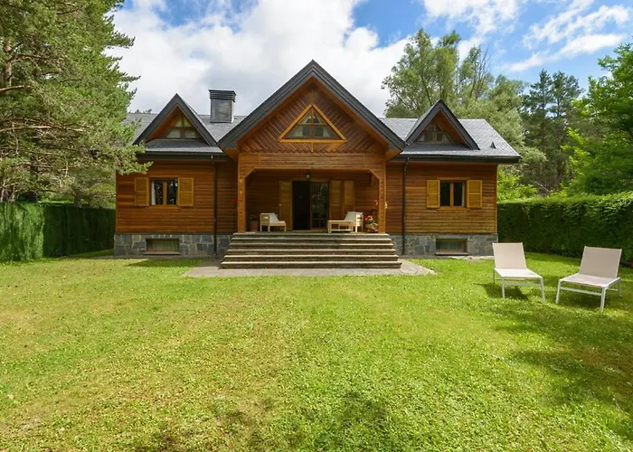 Pico Aspe Semesterbostad Villanúa